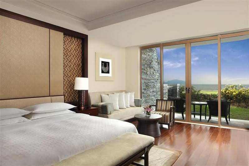 Four Points By Sheraton Shenzhou Peninsula Resort Wanning Εξωτερικό φωτογραφία